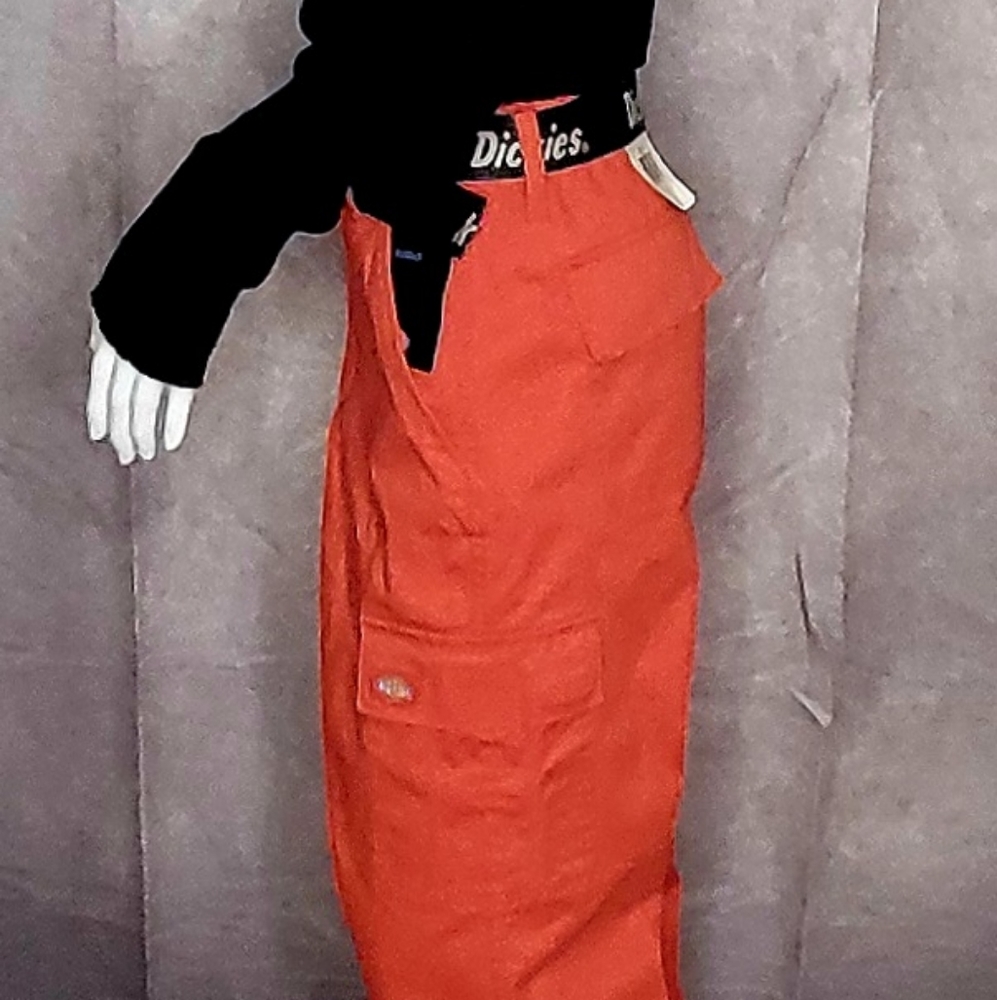 Dickies Cropped Cargo Pants